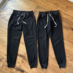 2 Figs Zamora Jogger Scrub Pants